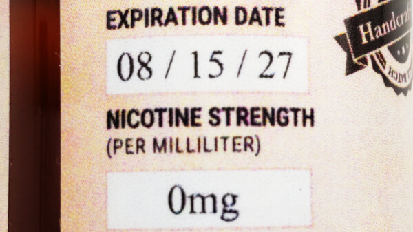 five pawns 消費期限の年月日