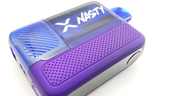 nasty bar 30000 X ボディの質感